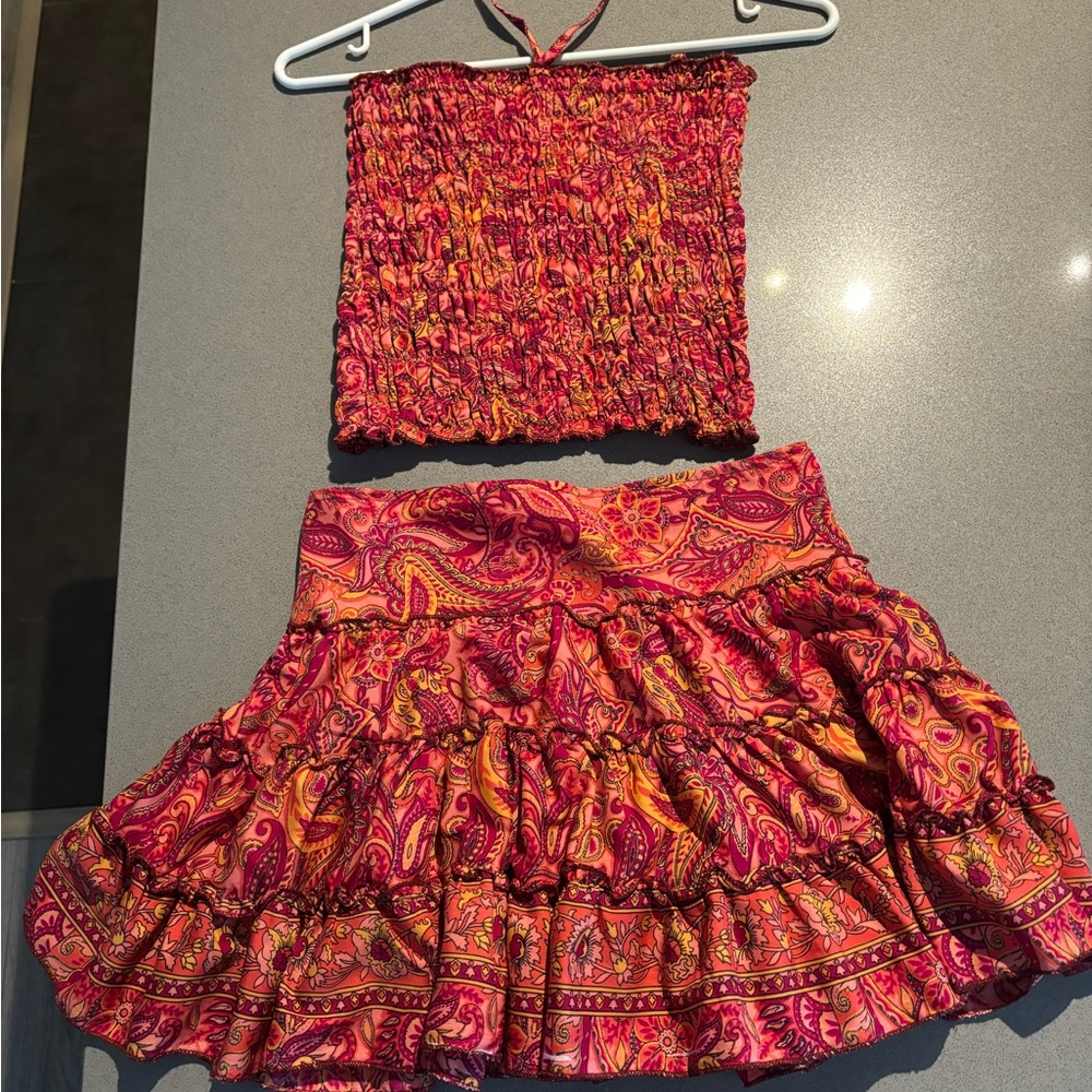 Top and skirt assorted